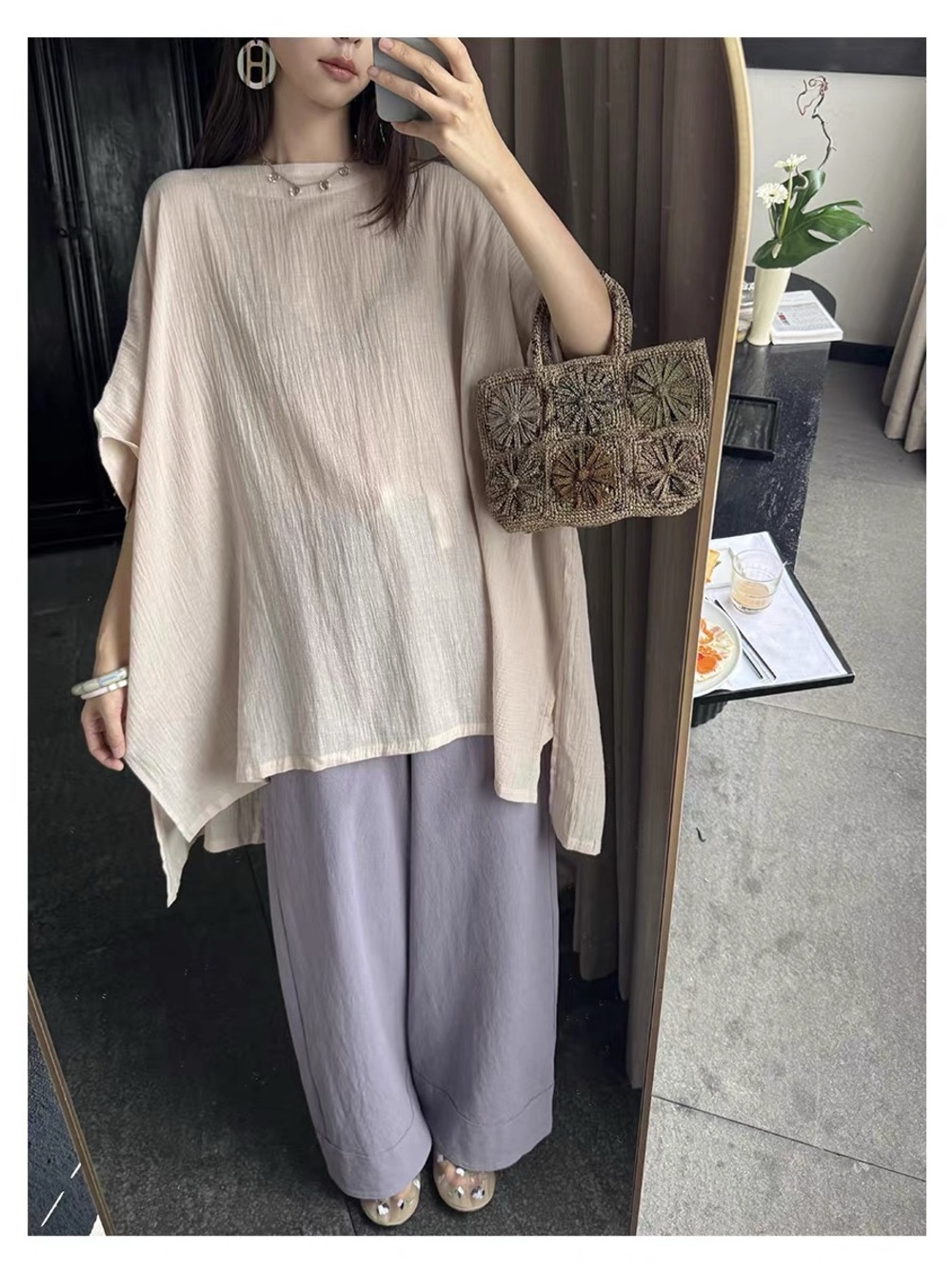 Women's Lightweight Oversized Blouse in Blush